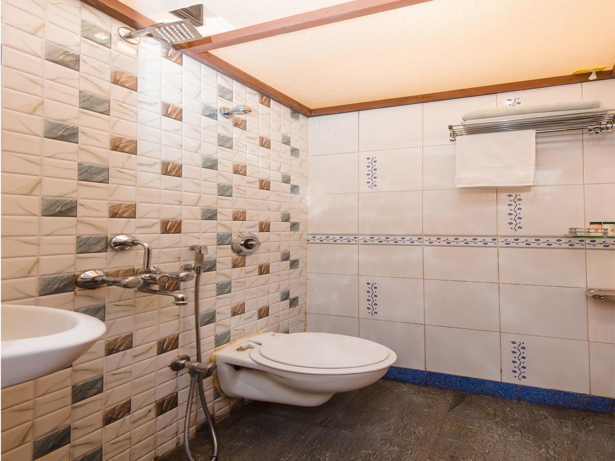 Hotel Shubham Панвел Екстериор снимка