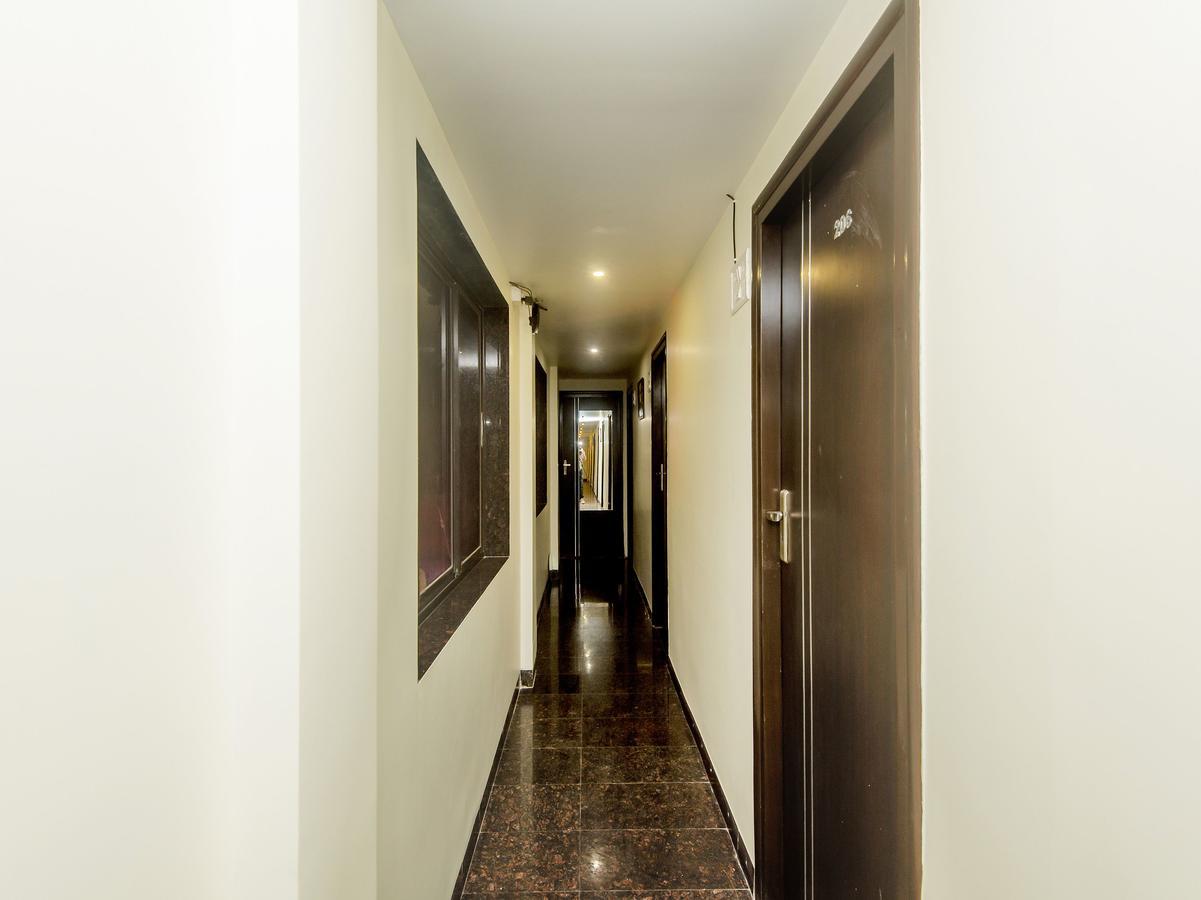 Hotel Shubham Панвел Екстериор снимка