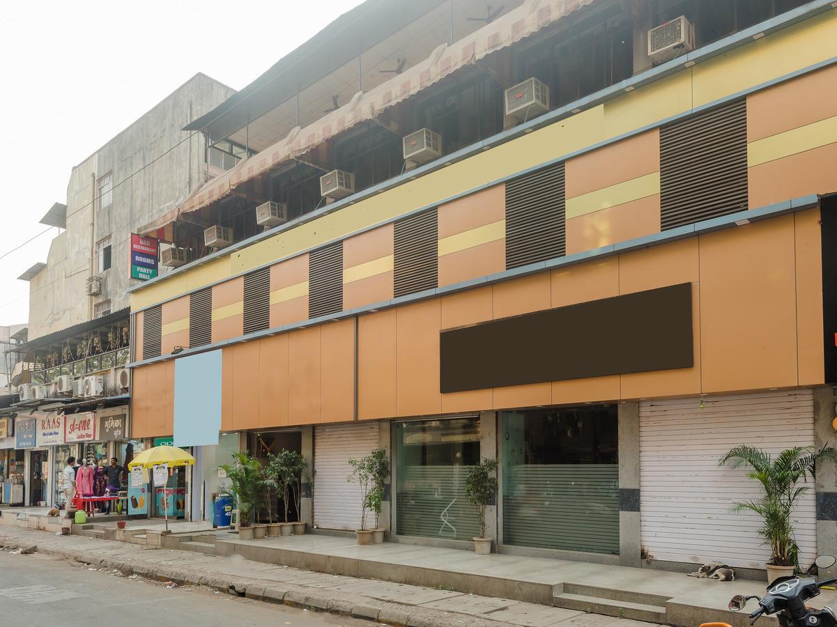Hotel Shubham Панвел Екстериор снимка