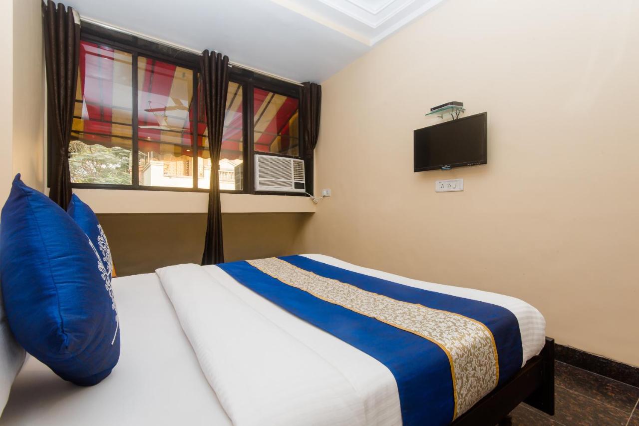 Hotel Shubham Панвел Екстериор снимка
