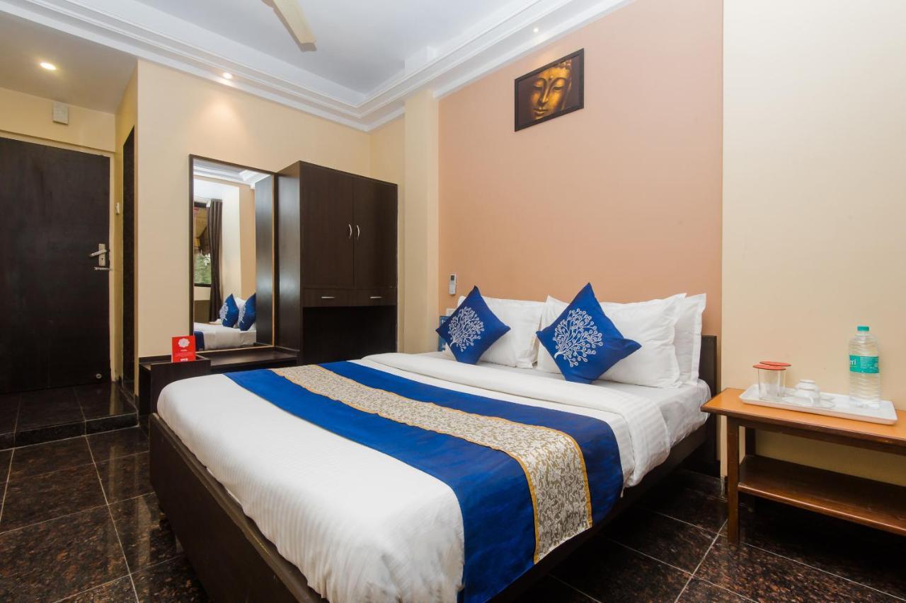 Hotel Shubham Панвел Екстериор снимка